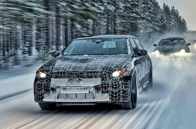 Next-gen BMW 5 Series, i5 powertrain options detailed